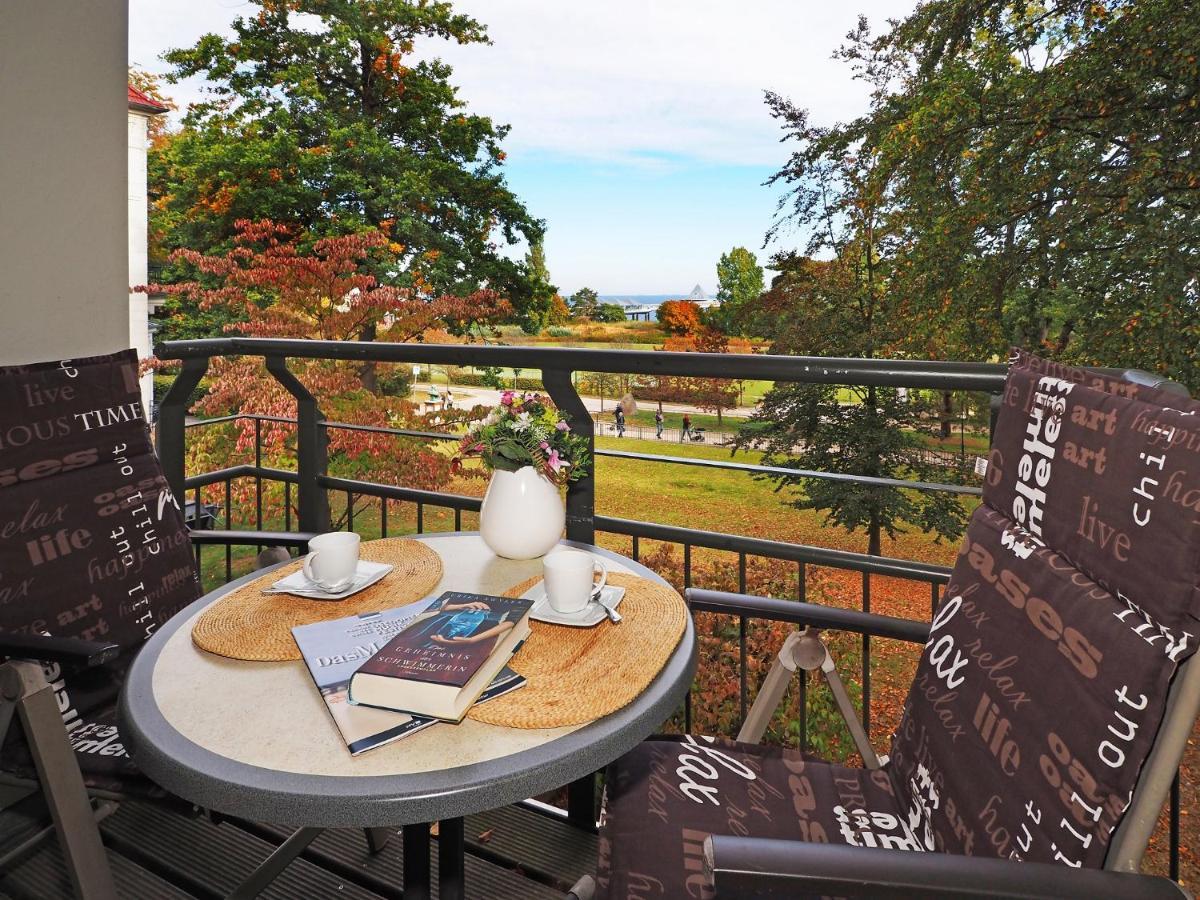 Kaiservillen Heringsdorf - Ferienwohnung Mit 1 Schlafzimmer Und Balkon Dr4 Dış mekan fotoğraf